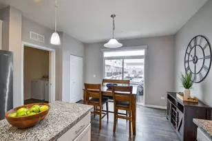 3S602 Everton Dr, Warrenville, IL 60555 - Photo 6