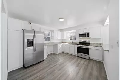 349 Woodland Drive, Grayslake, IL 60030 - Photo 10