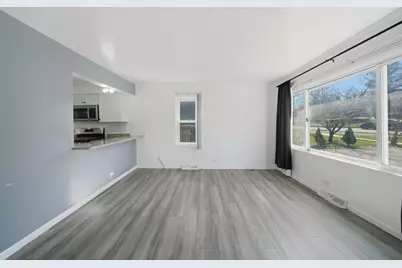 349 Woodland Drive, Grayslake, IL 60030 - Photo 6