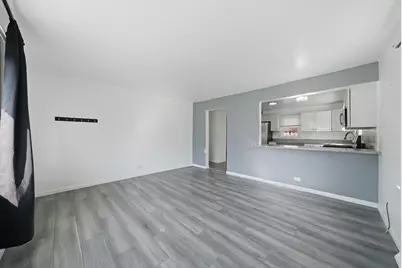 349 Woodland Drive, Grayslake, IL 60030 - Photo 4