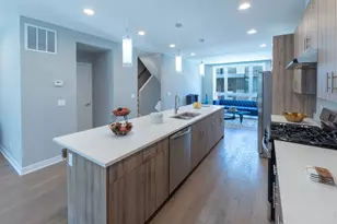 2631 S Throop St, Chicago, IL 60608 - Photo 6