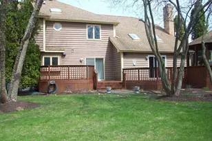 1000 Sheringham Dr, Naperville, IL 60565 - Photo 10