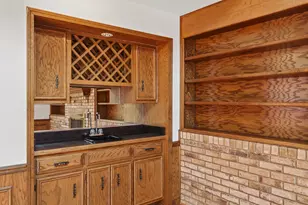 1000 Sheringham Dr, Naperville, IL 60565 - Photo 18