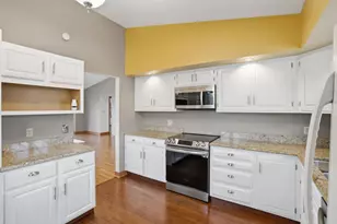 4828 6th Ave Dr, Moline, IL 61265 - Photo 10