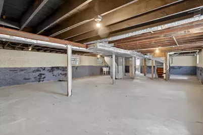 1 E 114th Street, Chicago, IL 60628 - Photo 32