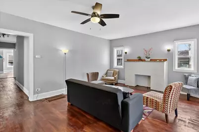 1 E 114th Street, Chicago, IL 60628 - Photo 4