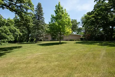1196 Nottingham Lane, Elgin, IL 60120 - Photo 44