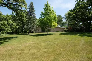 1196 Nottingham Ln, Elgin, IL 60120 - Photo 44