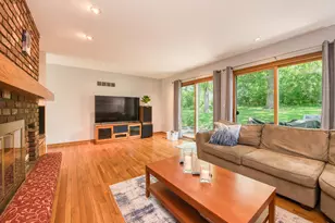 1196 Nottingham Ln, Elgin, IL 60120 - Photo 20