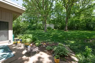 1196 Nottingham Ln, Elgin, IL 60120 - Photo 42
