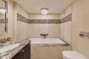 155 N Harbor Dr, Chicago, IL 60601 - Photo 44