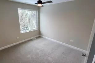 2412 Fleetwood Dr, Joliet, IL 60432 - Photo 14