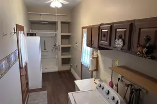 321 E Elm St, Piper City, IL 60959 - Photo 16