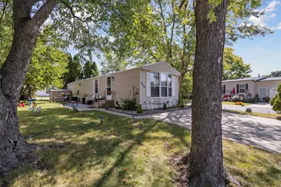 579 Park Avenue, Belvidere, IL 61008 - Photo 2