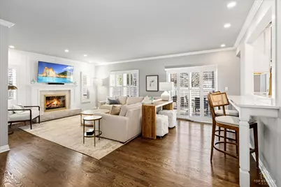 1894 Maine Drive, Elk Grove Village, IL 60007 - Photo 12