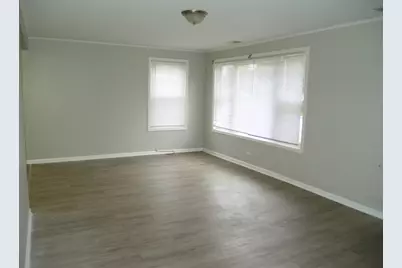 17 Oak Lane, Park Forest, IL 60466 - Photo 4