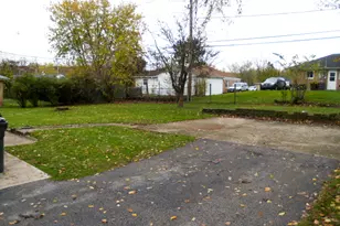 17 Oak Ln, Park Forest, IL 60466 - Photo 12