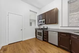2523 W Chicago Ave, Chicago, IL 60622 - Photo 8