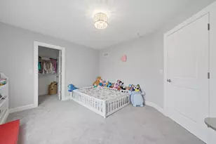 7814 Brookbank Rd, Willowbrook, IL 60527 - Photo 20