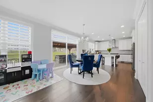 7814 Brookbank Rd, Willowbrook, IL 60527 - Photo 6