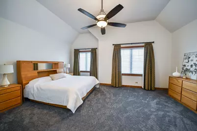 2009 Mackenzie Place #2009, Wheaton, IL 60187 - Photo 30