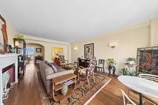 4300 N Marine Dr, Chicago, IL 60613 - Photo 10