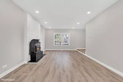 642 Williams Court, Gurnee, IL 60031 - Photo 6