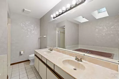 1630 Castaway Court, Hoffman Estates, IL 60010 - Photo 30