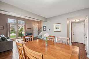 4425 Castlebar Ln, Hanover Park, IL 60133 - Photo 10