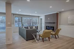 20319 Harding Ave, Olympia Fields, IL 60461 - Photo 4