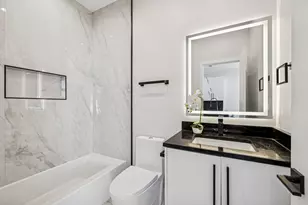 1355 N Western Ave, Chicago, IL 60622 - Photo 12