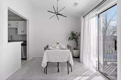 1606 Stratford Court #C2, Wheeling, IL 60090 - Photo 8