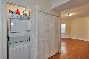 6241 N Claremont Ave, Chicago, IL 60659 - Photo 34