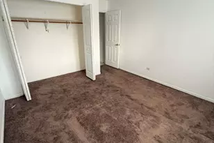 8108 Waterbury Ct, Woodridge, IL 60517 - Photo 6