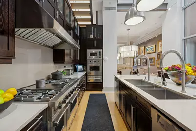 2217 N Clybourn Avenue, Chicago, IL 60614 - Photo 8