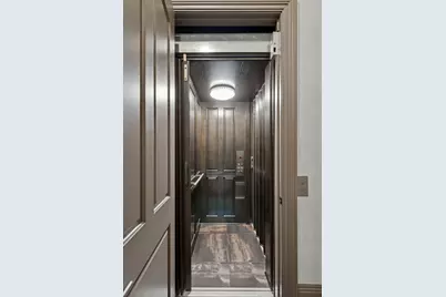 2217 N Clybourn Avenue, Chicago, IL 60614 - Photo 20