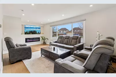 9262 N Woodland Drive, Niles, IL 60714 - Photo 2