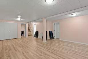 636 E 156th Pl, South Holland, IL 60473 - Photo 10