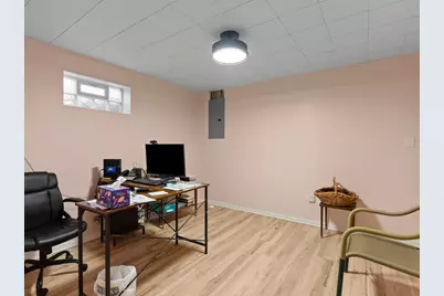 636 E 156th Place, South Holland, IL 60473 - Photo 12