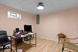 636 E 156th Pl, South Holland, IL 60473 - Photo 12