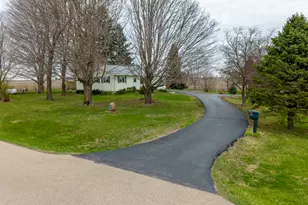 19332 1950 East St, Princeton, IL 61356 - Photo 1