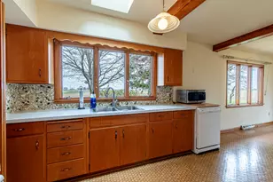 19332 1950 East St, Princeton, IL 61356 - Photo 6