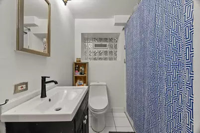 7431 N Hoyne Avenue #G, Chicago, IL 60645 - Photo 10