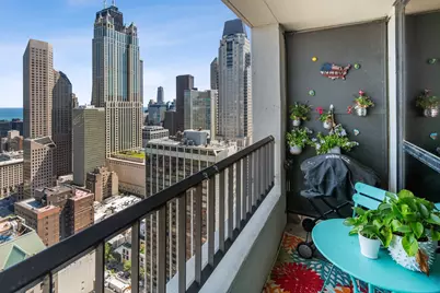 1030 N State Street #39E, Chicago, IL 60610 - Photo 16