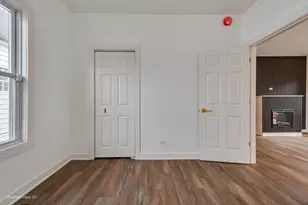 318 W 112th St, Chicago, IL 60628 - Photo 14