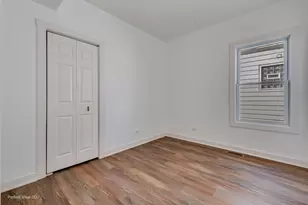 318 W 112th St, Chicago, IL 60628 - Photo 10