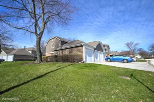52 Stanton Ct, Schaumburg, IL 60193 - Photo 28