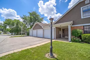 52 Stanton Ct, Schaumburg, IL 60193 - Photo 24