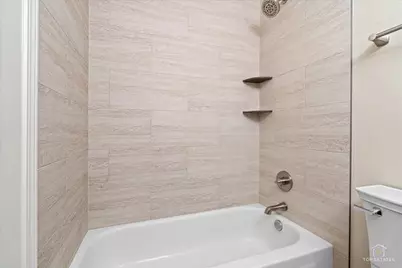 1427 Sutton Court #1427, Vernon Hills, IL 60061 - Photo 22