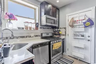 5717 N Kimball Ave, Chicago, IL 60659 - Photo 6